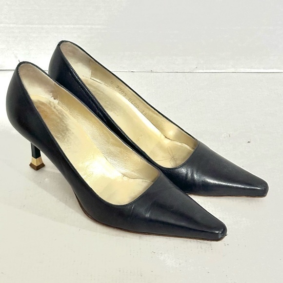St. John Shoes - St.John navy blue/gold pointed heels size 38